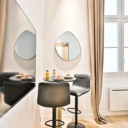 Apartment Chic Au Centre Du Sentier - Ii *