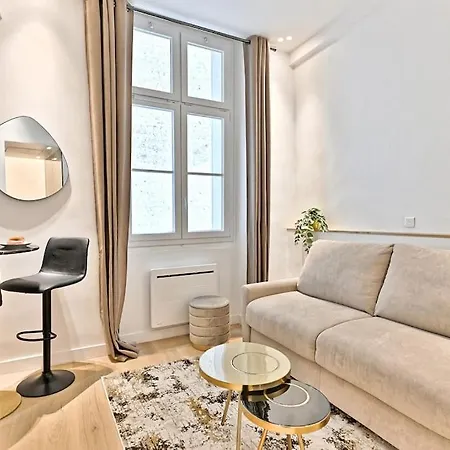 Chic Au Centre Du Sentier - Ii Париж