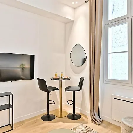 Chic Au Centre Du Sentier - Ii Апартаменты