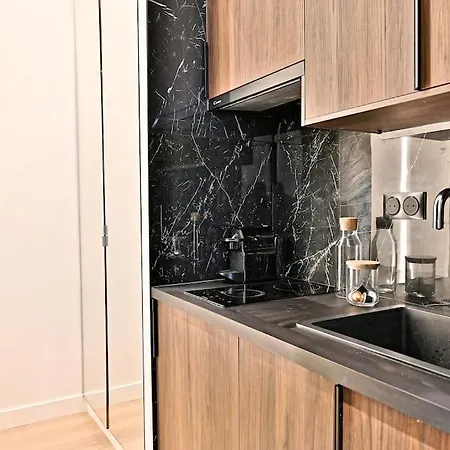 Chic Au Centre Du Sentier - Ii Apartment *